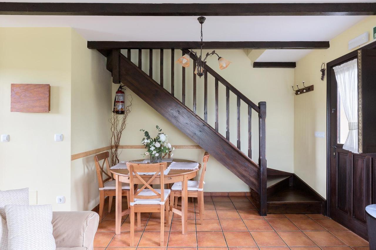 Casa Covarrubias Santillana del Mar Bagian luar foto